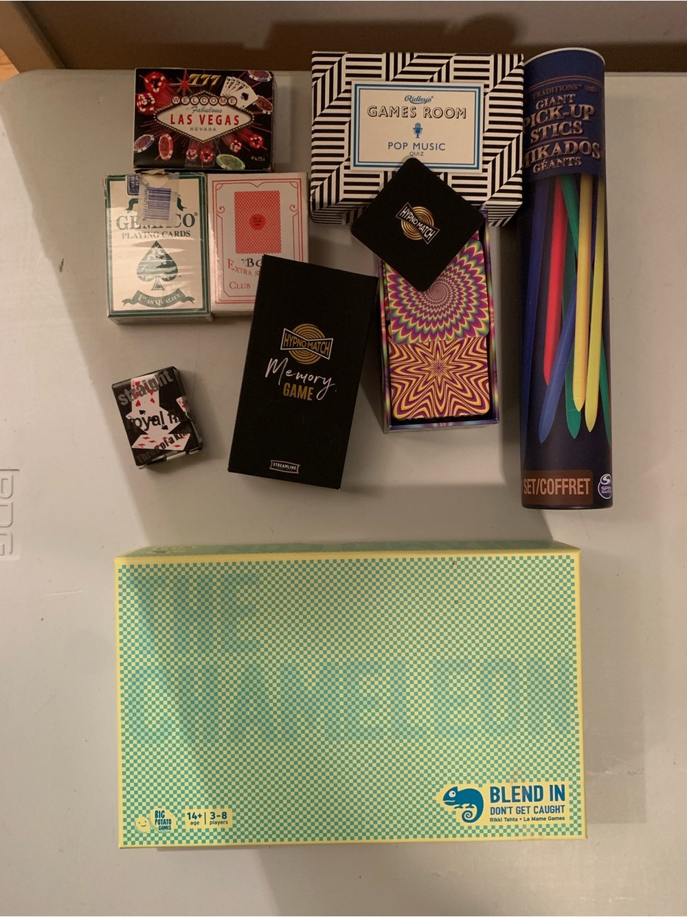 Game lot! Most new! Fun stuff!